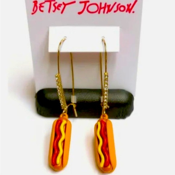Betsey Johnson Jewelry - New Betsey Johnson Gold Tone HOT DOG 🌭 Drop earrings
